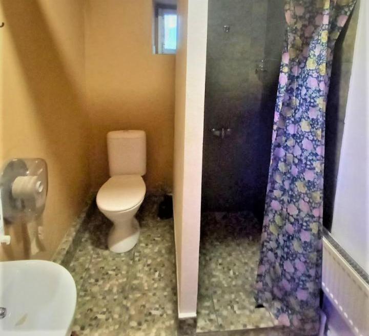 تشيسيناو Bern Hostel المظهر الخارجي الصورة