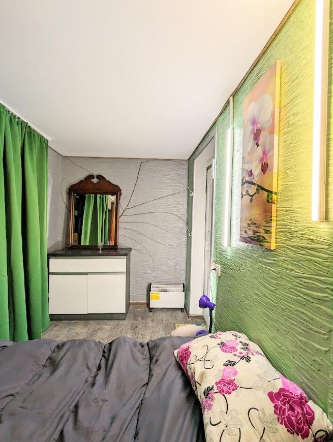 تشيسيناو Bern Hostel المظهر الخارجي الصورة